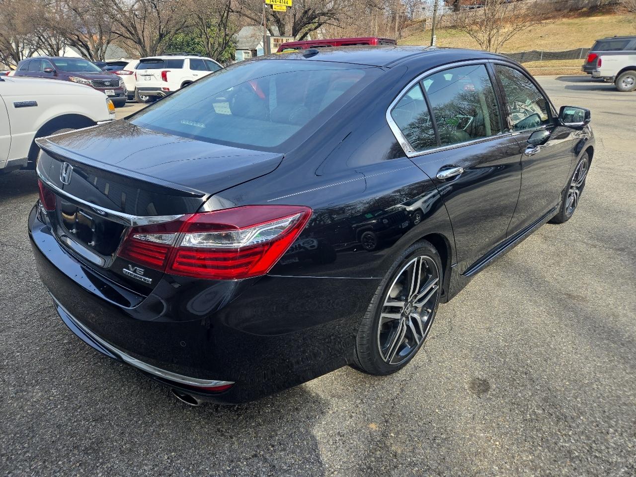 Honda Accord Sedan Touring Auto 2017