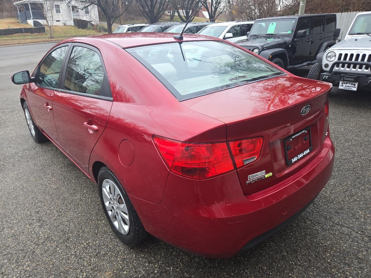 Kia Forte 4dr Sdn Auto EX 2011