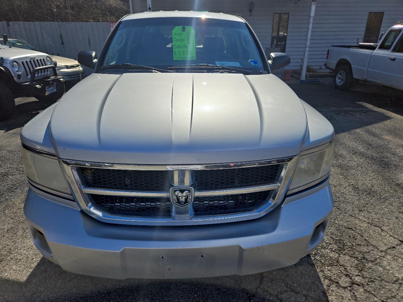 Dodge Dakota 2WD Crew Cab SLT 2008
