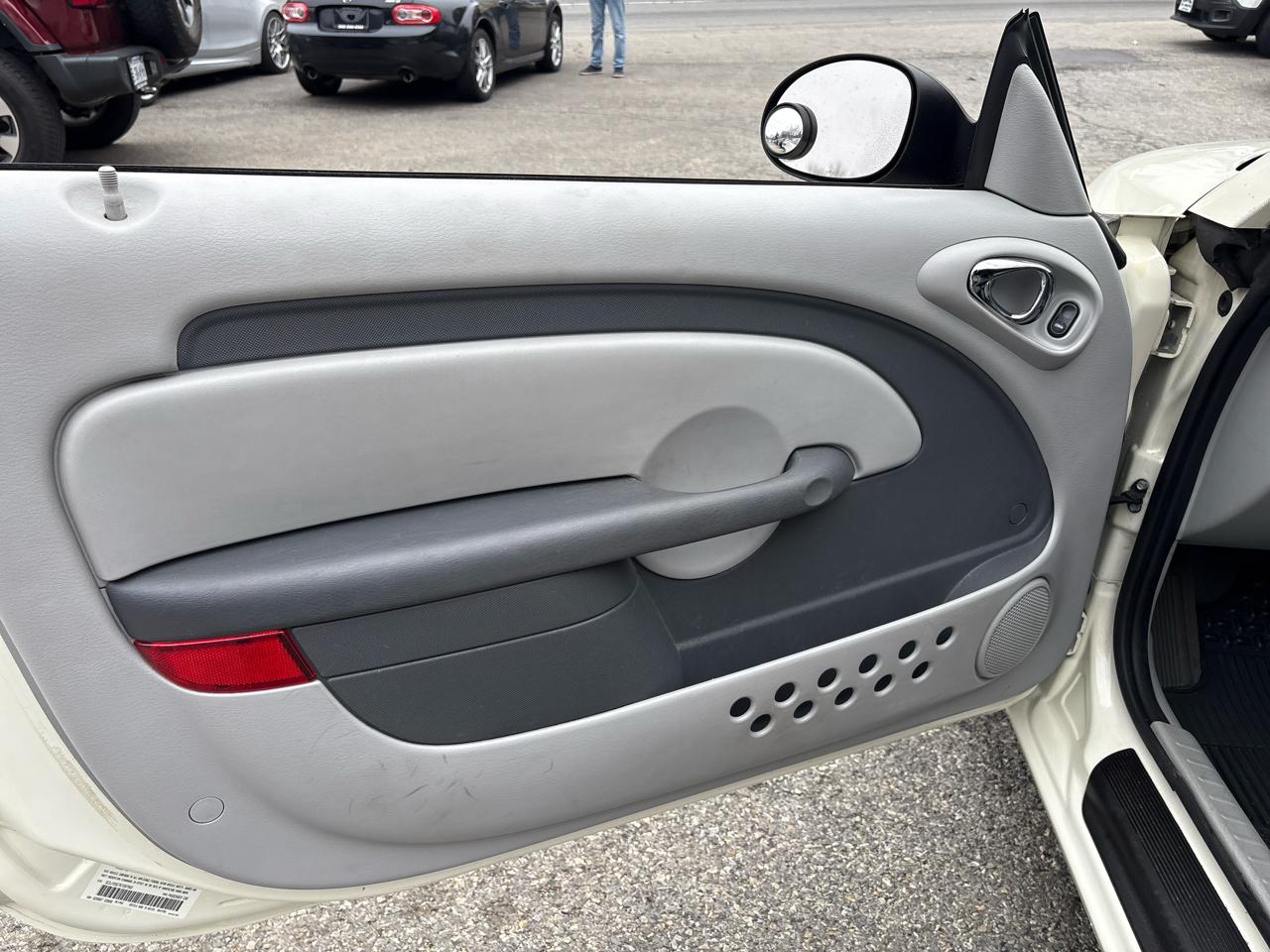 Chrysler PT Cruiser 2dr Convertible Touring 2006