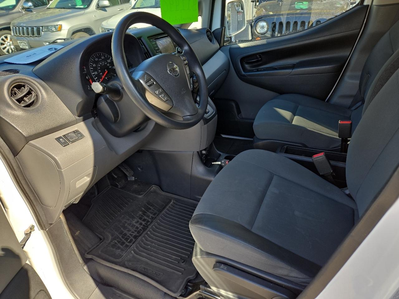 Nissan NV200 Compact Cargo I4 SV 2019