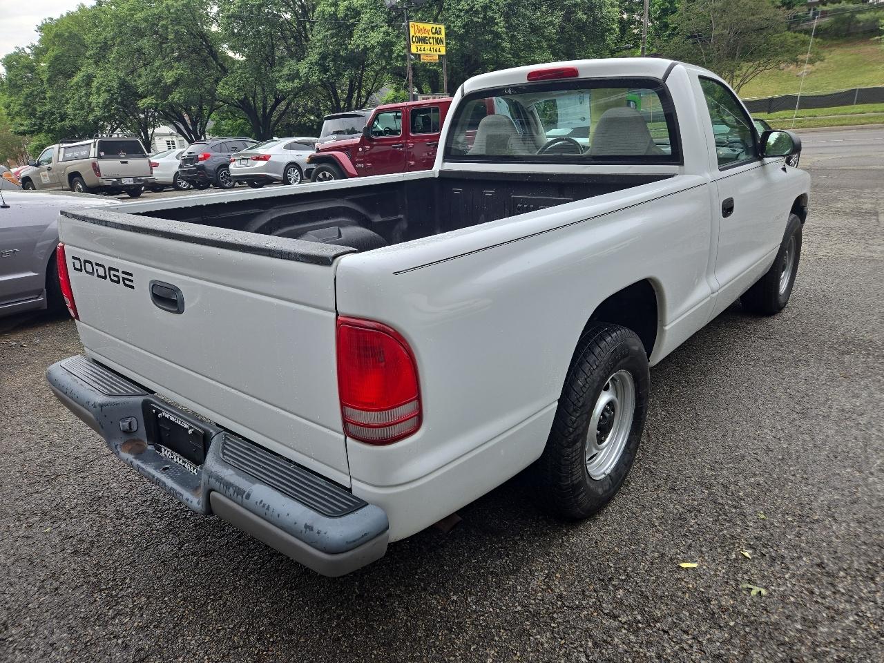 Dodge Dakota Reg Cab 112" WB Sport 2001