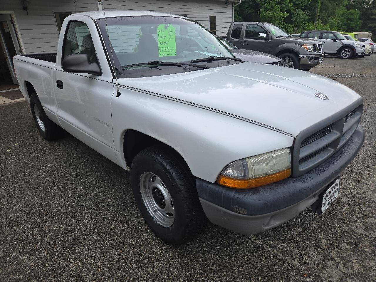Dodge Dakota Reg Cab 112" WB Sport 2001