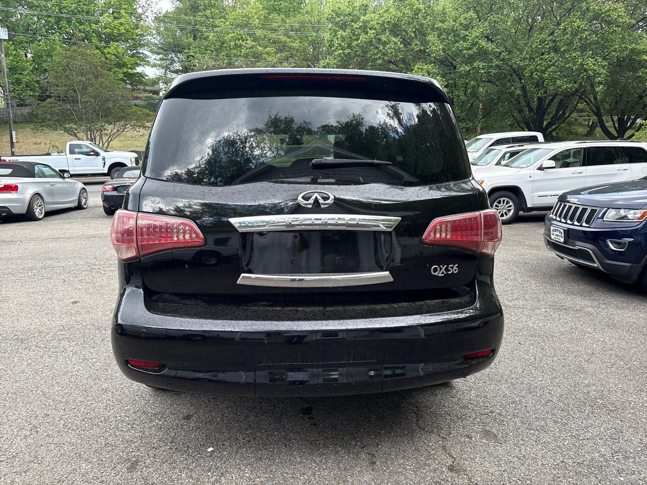 Infiniti QX56 2WD 4dr 7-passenger 2011