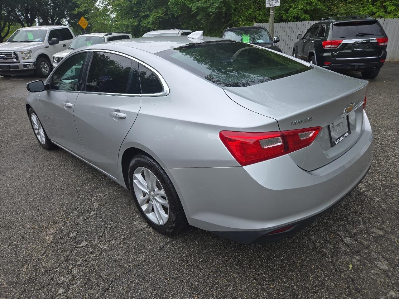 Chevrolet Malibu 4dr Sdn LT w/1LT 2017