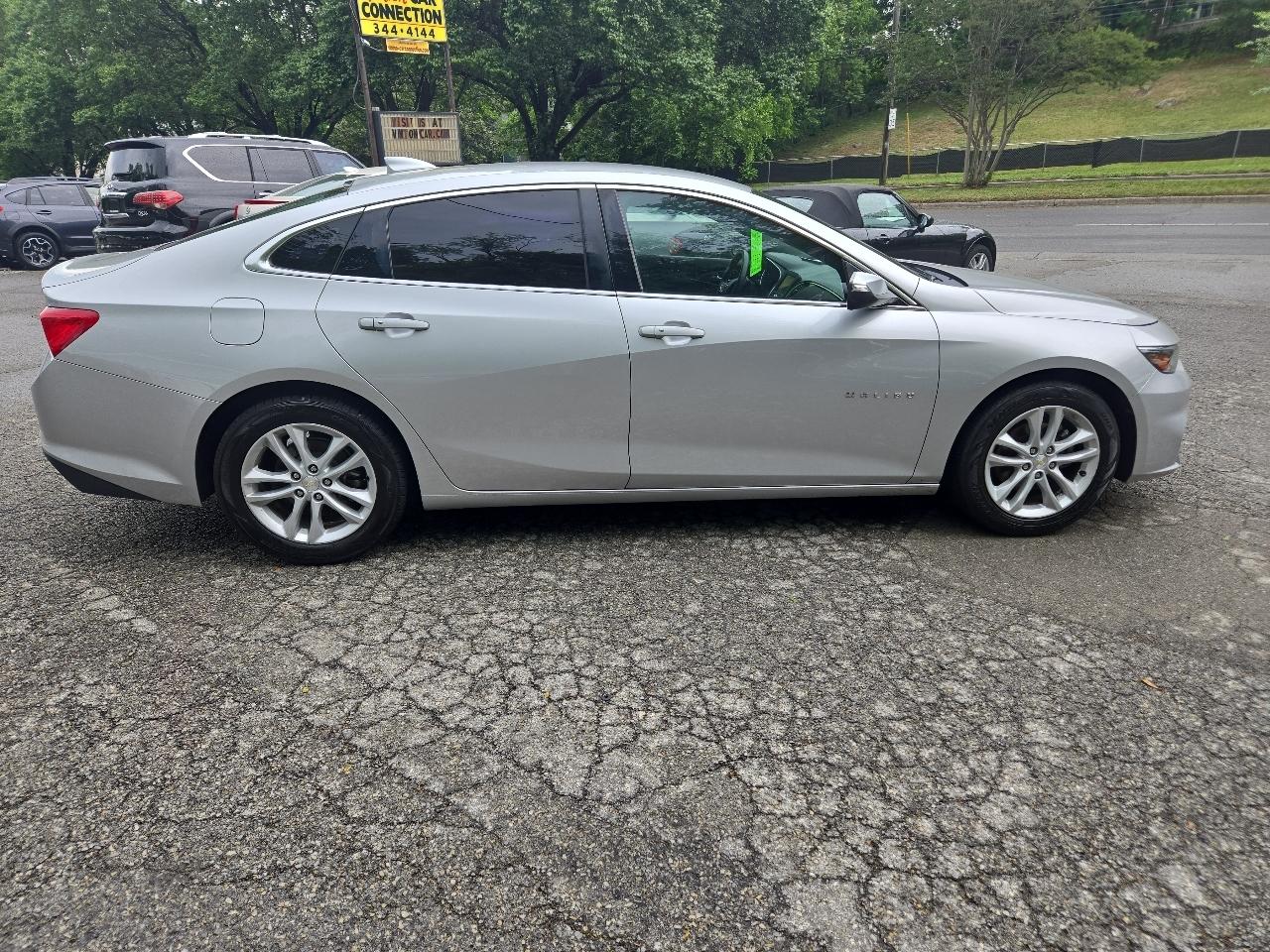 Chevrolet Malibu 4dr Sdn LT w/1LT 2017