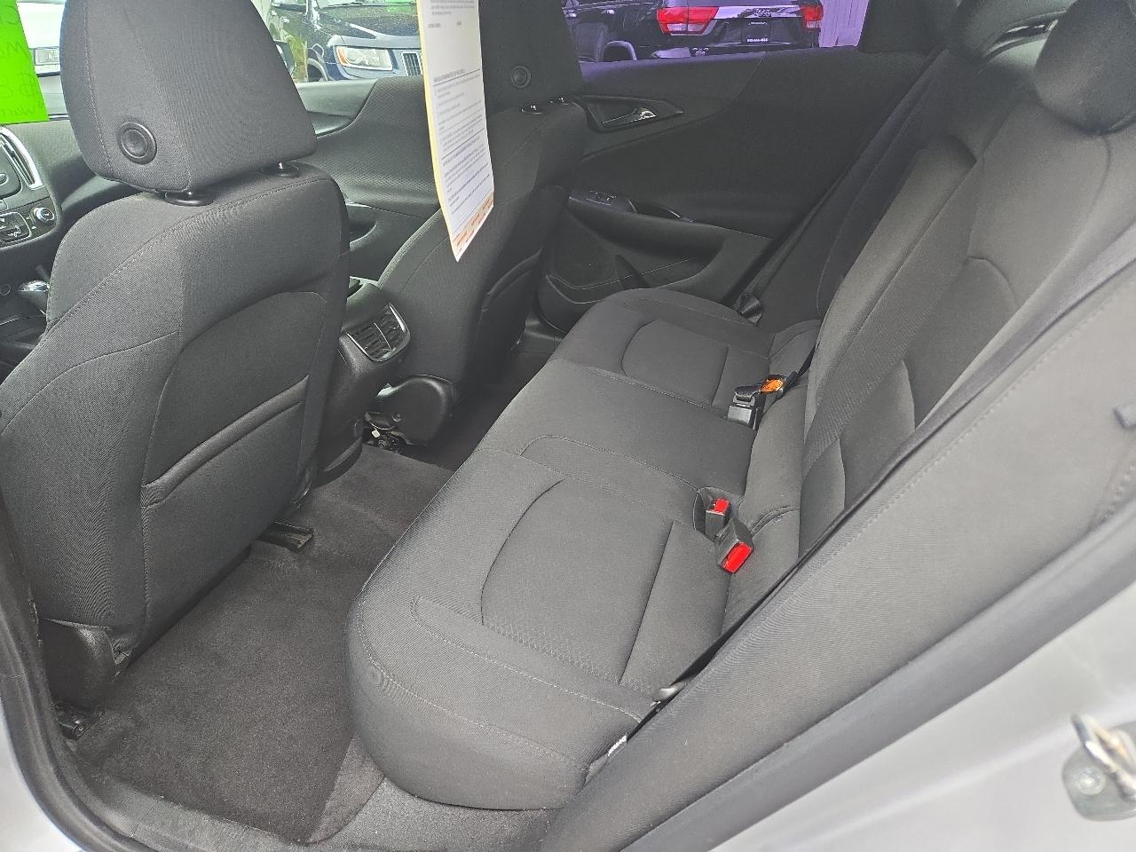 Chevrolet Malibu 4dr Sdn LT w/1LT 2017