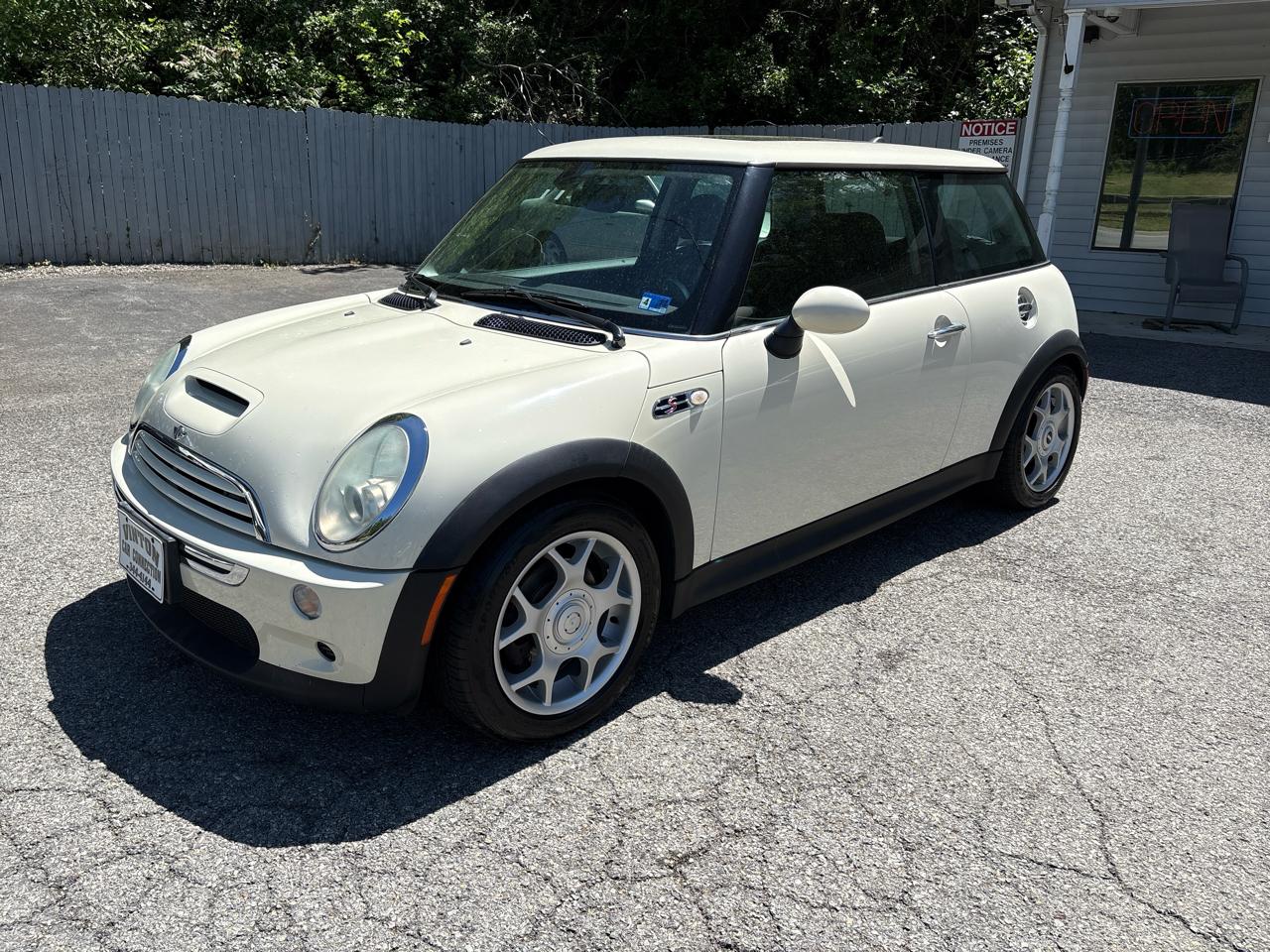2006 MINI Cooper Hardtop 2dr Cpe S