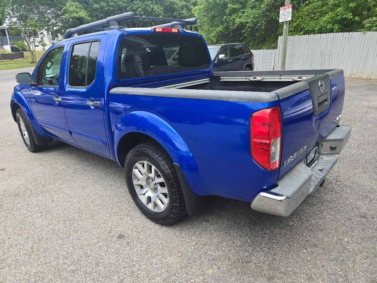 Nissan Frontier 4WD Crew Cab SWB Auto SL 2012