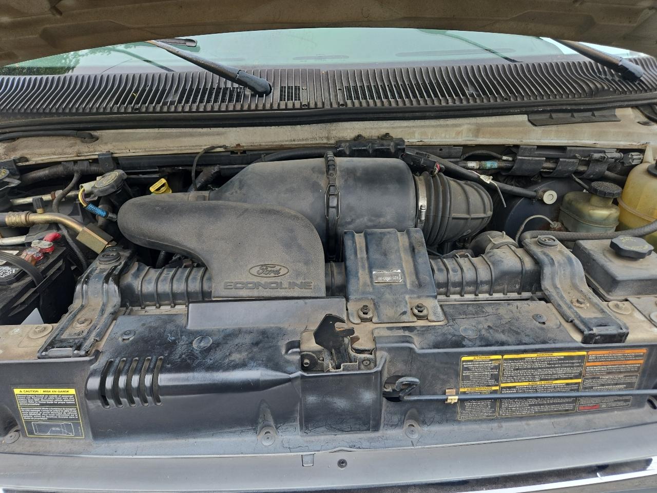 Ford Club Wagon Super 138" WB XLT 1997