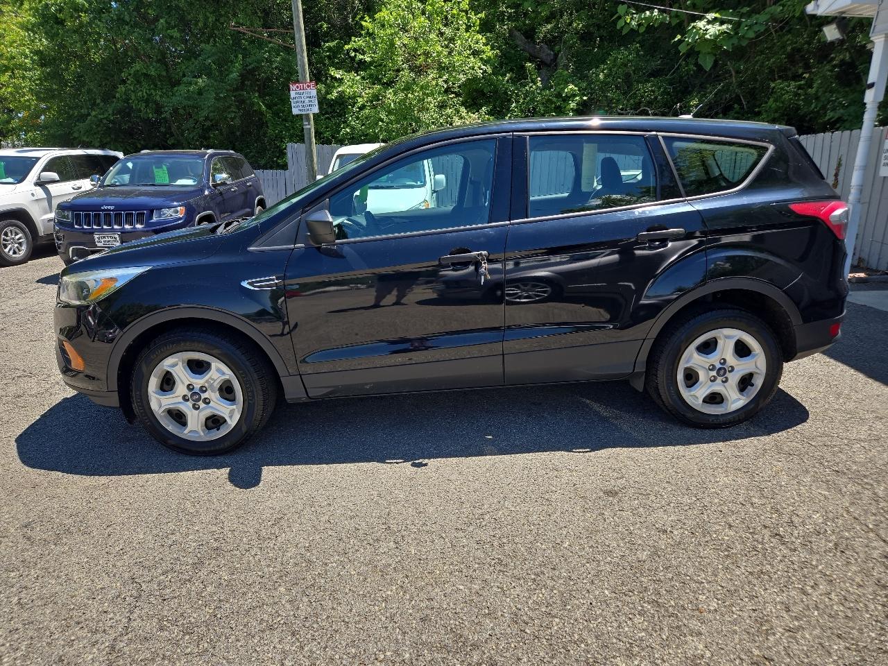 Ford Escape S FWD 2017