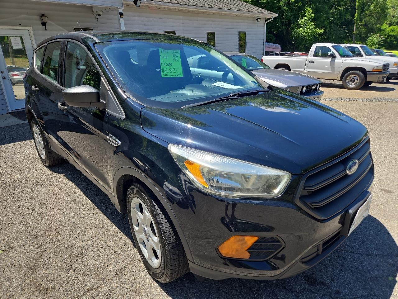 Ford Escape S FWD 2017