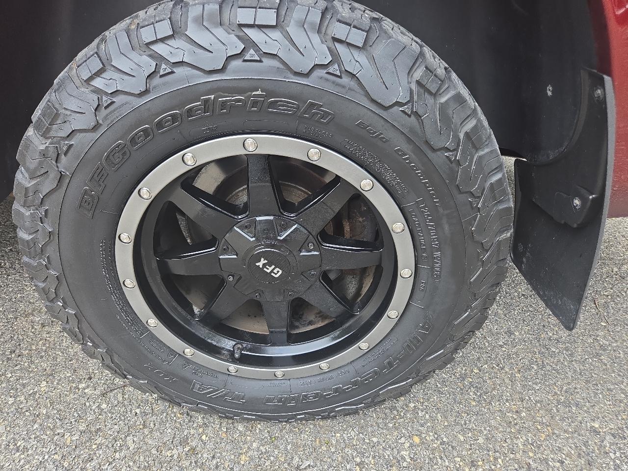 RAM 1500 Big Horn 4x4 Crew Cab 5'7" Box 2017