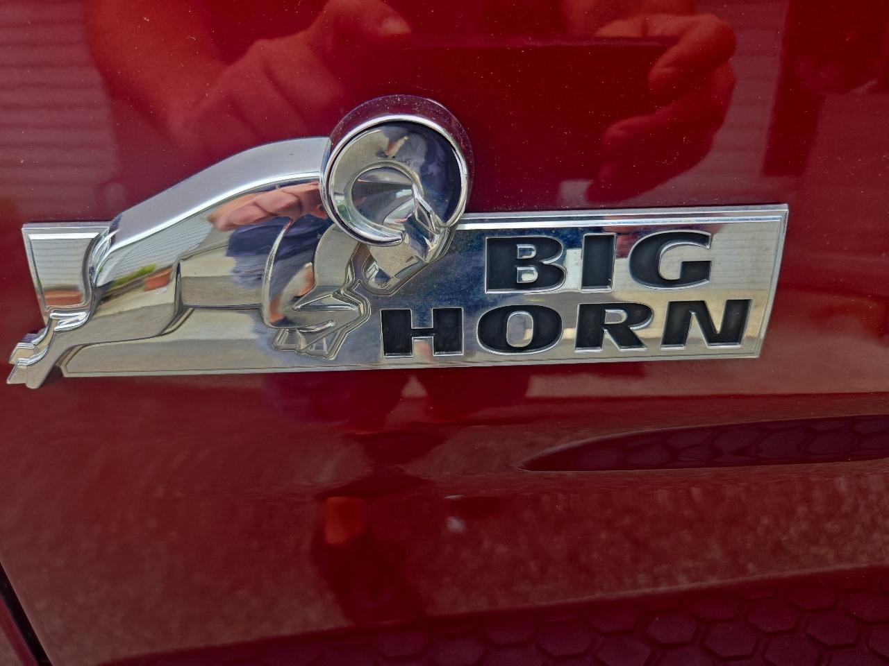 RAM 1500 Big Horn 4x4 Crew Cab 5'7" Box 2017