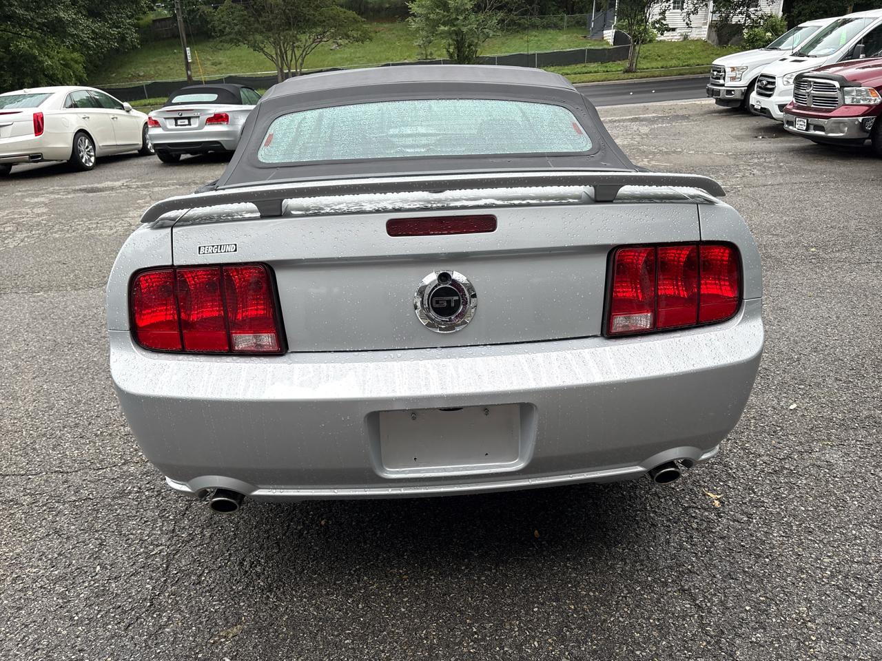Ford Mustang 2dr Conv GT Deluxe 2008