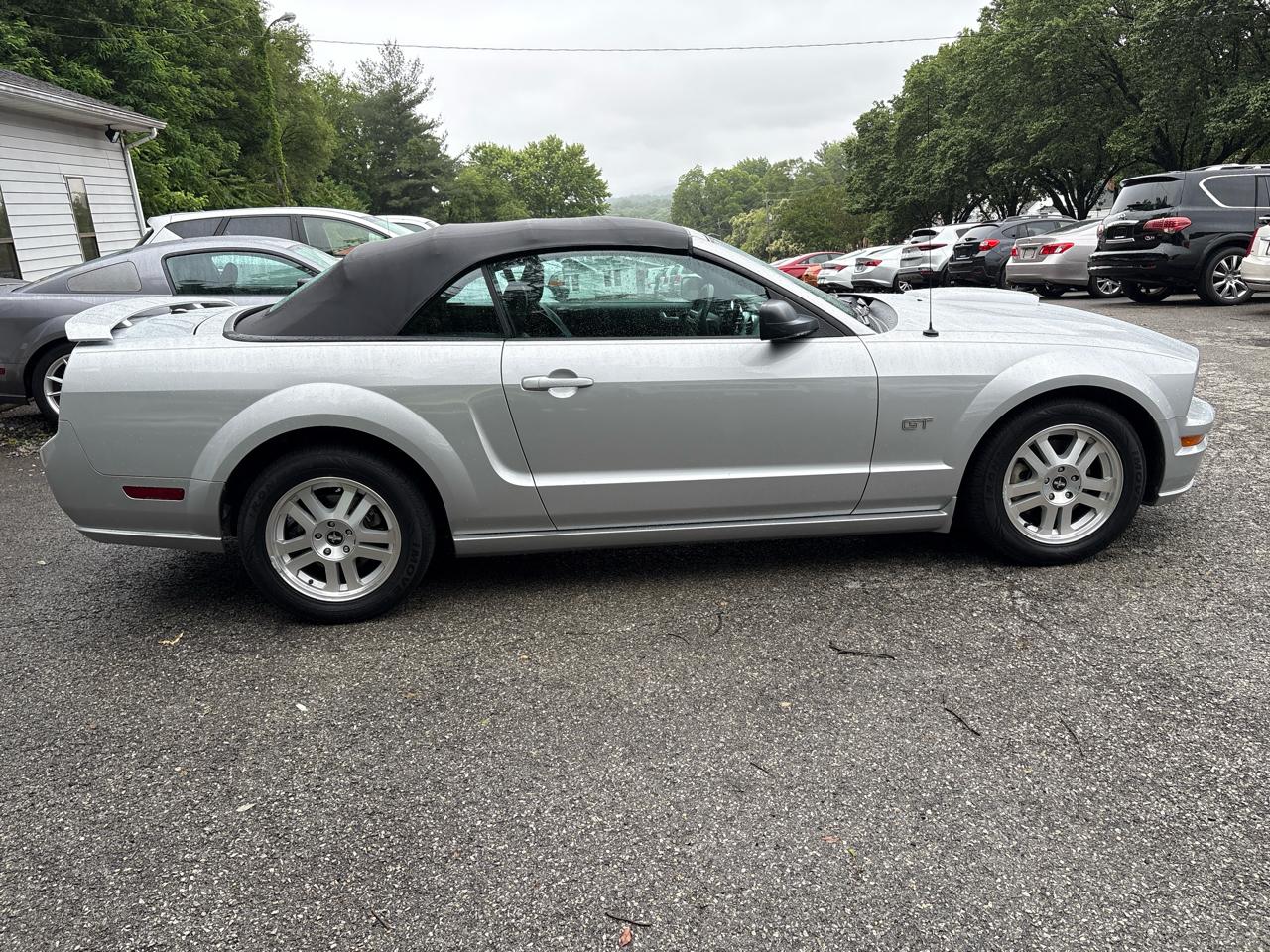 Ford Mustang 2dr Conv GT Deluxe 2008