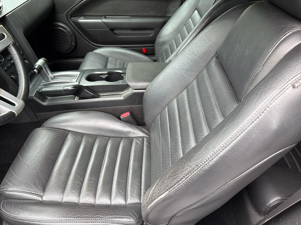 Ford Mustang 2dr Conv GT Deluxe 2008