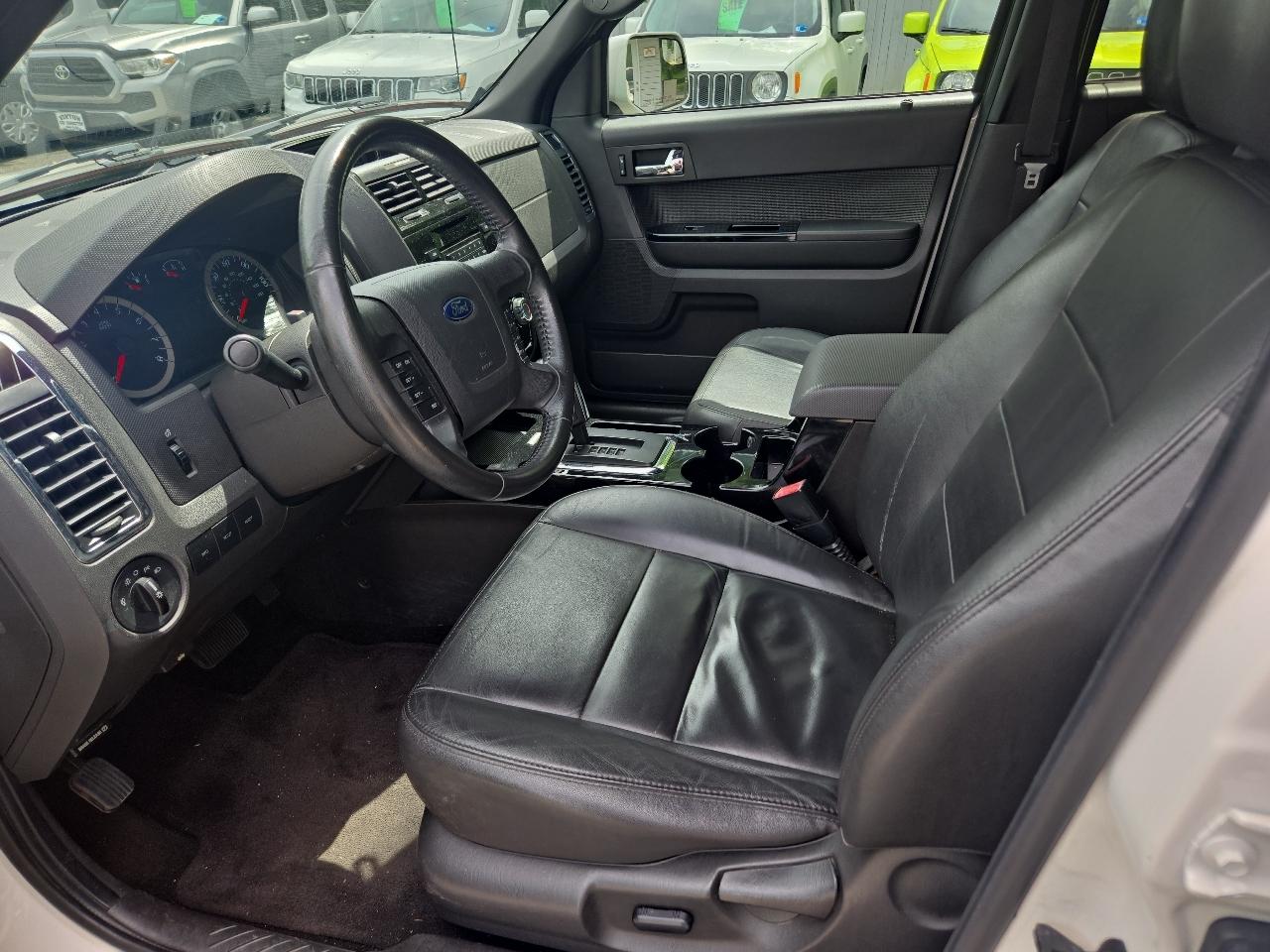 Ford Escape 4WD 4dr Limited 2011