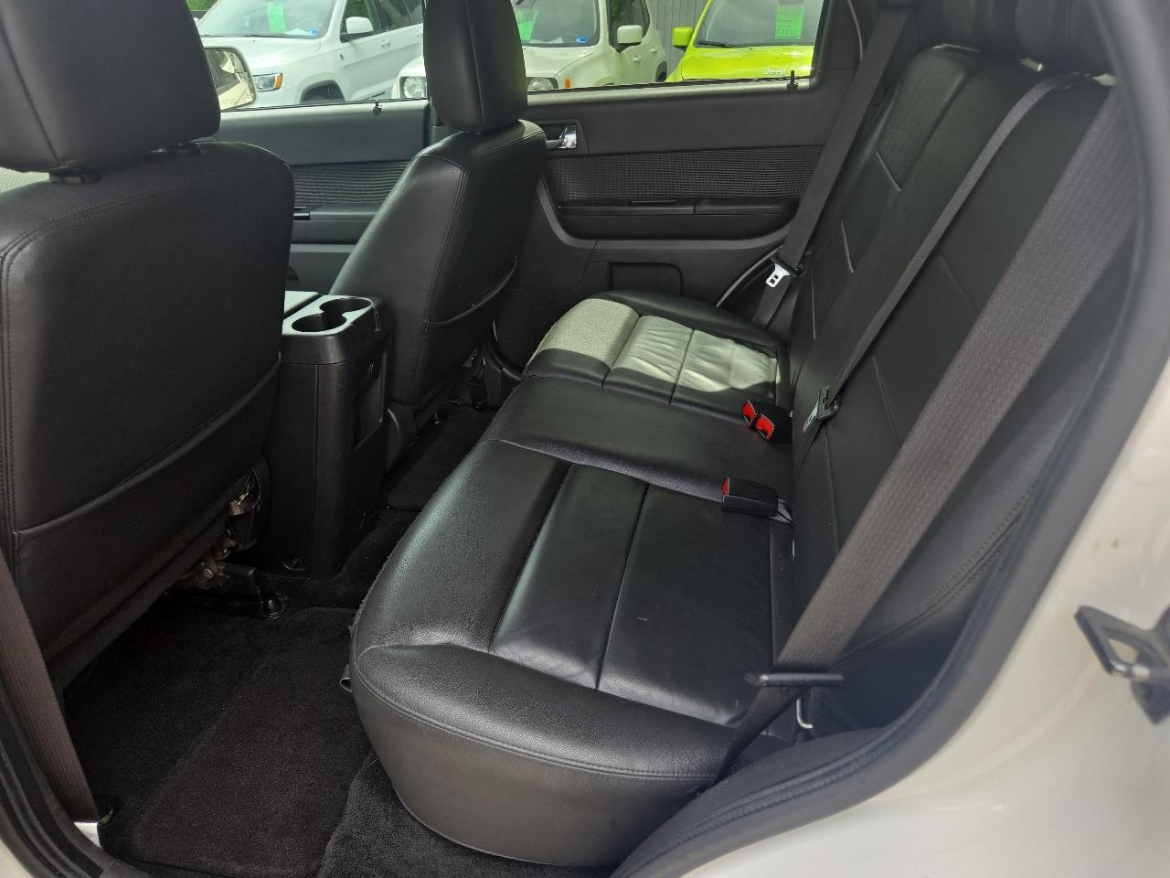 Ford Escape 4WD 4dr Limited 2011