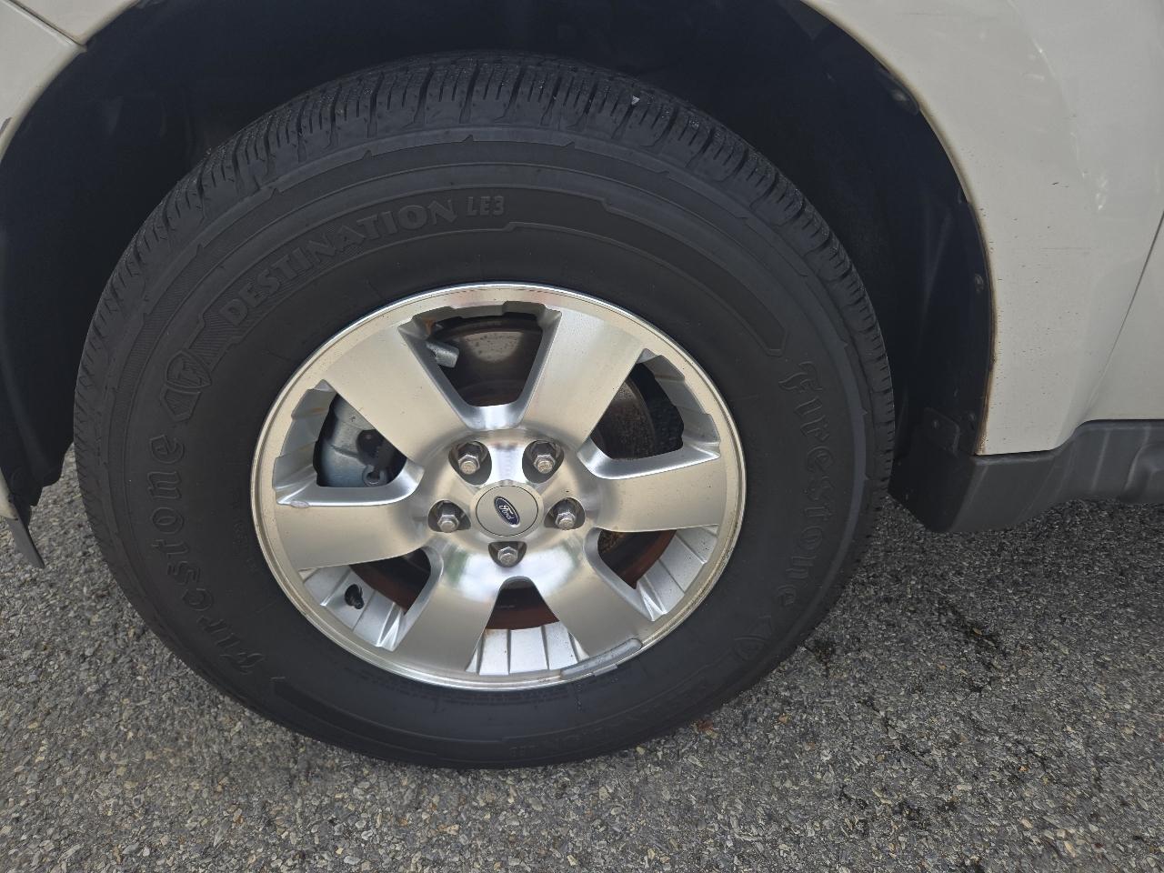 Ford Escape 4WD 4dr Limited 2011