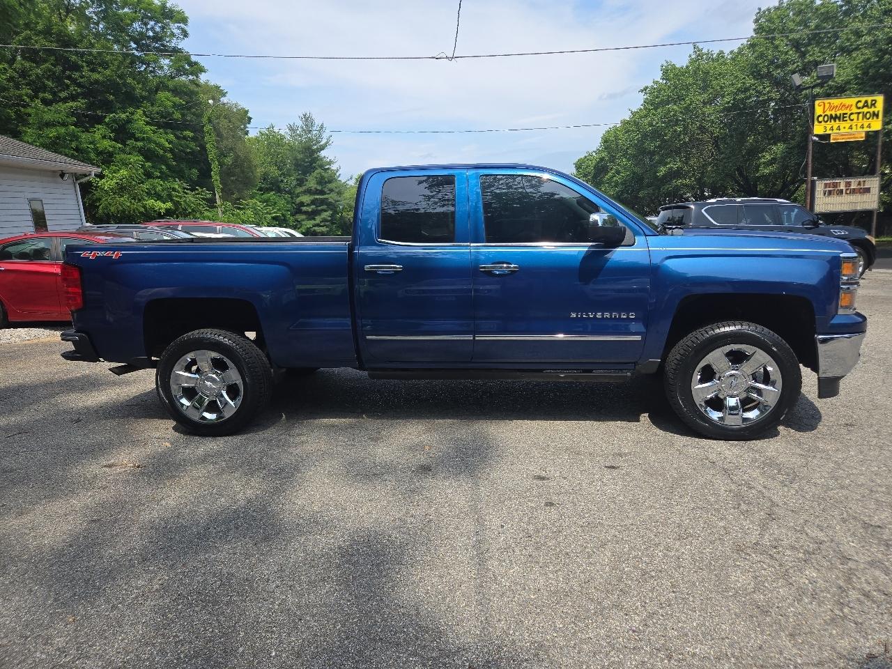 Chevrolet Silverado 1500 4WD Double Cab 143.5" LTZ w/1LZ 2015