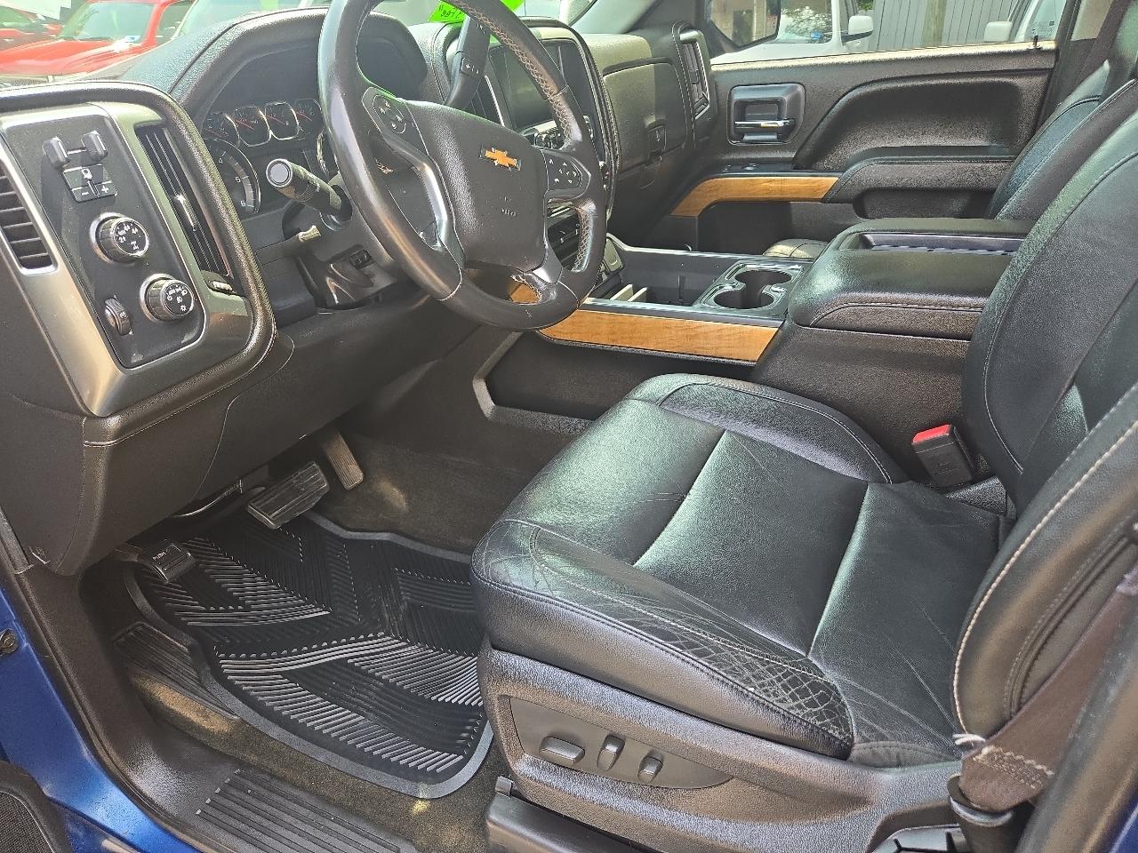 Chevrolet Silverado 1500 4WD Double Cab 143.5" LTZ w/1LZ 2015
