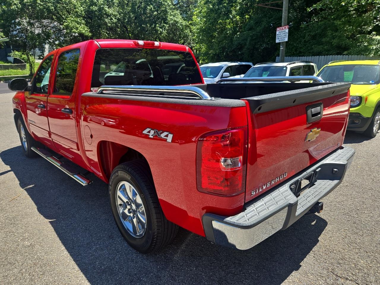 Chevrolet Silverado 1500 4WD Crew Cab 143.5" LT 2013