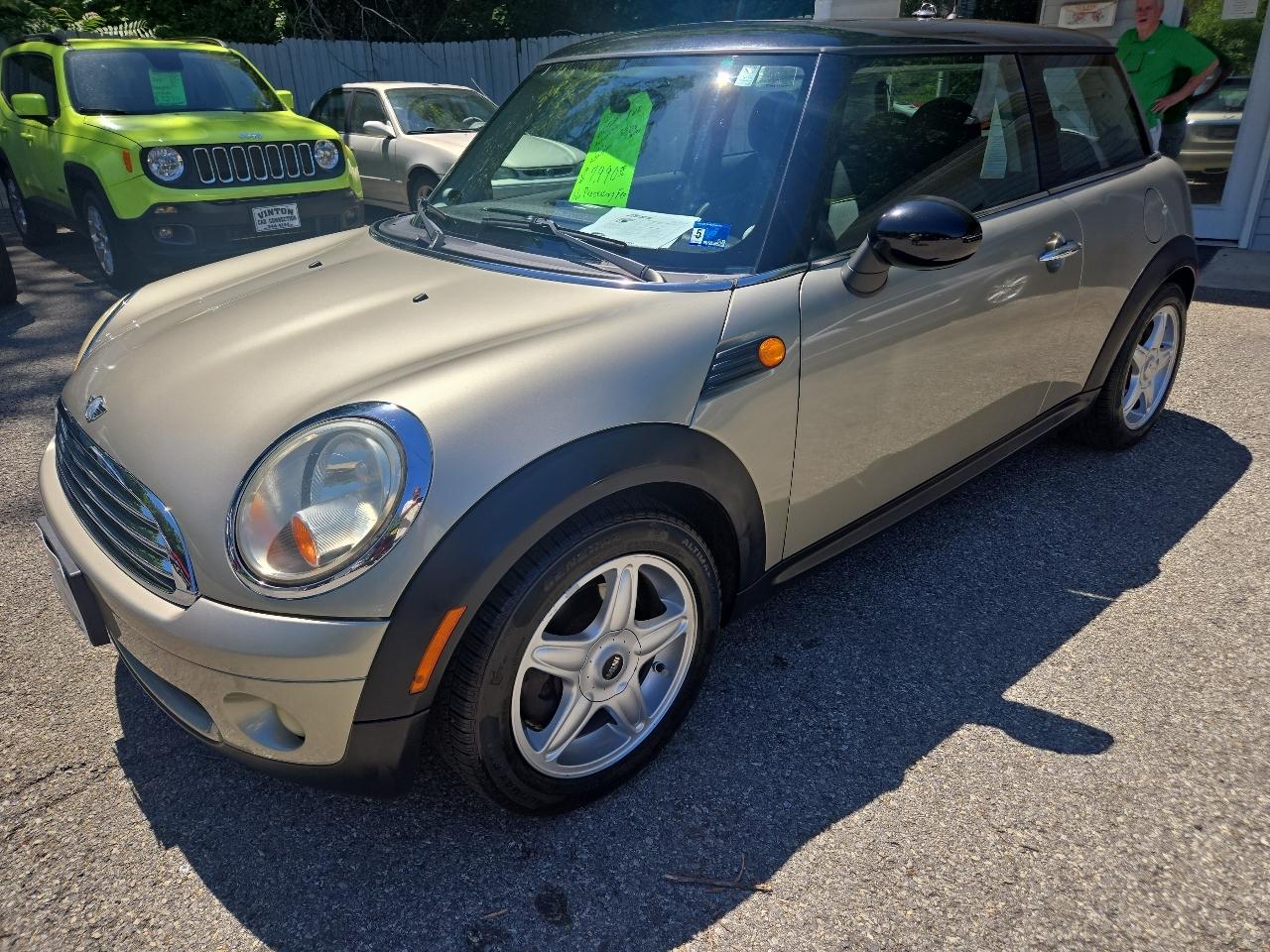 2008 MINI Cooper -'s photo