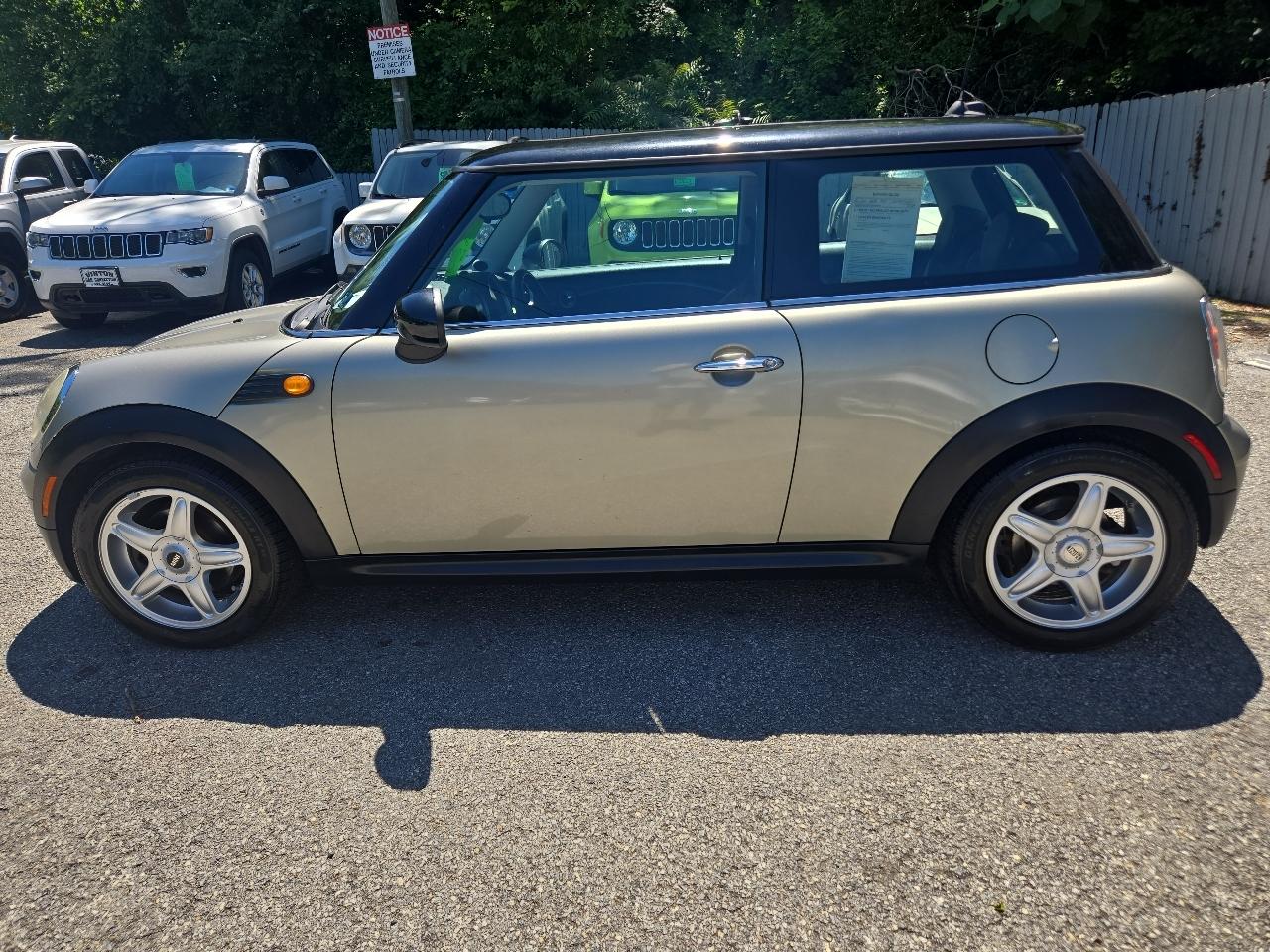 MINI Cooper Hardtop 2dr Cpe 2008