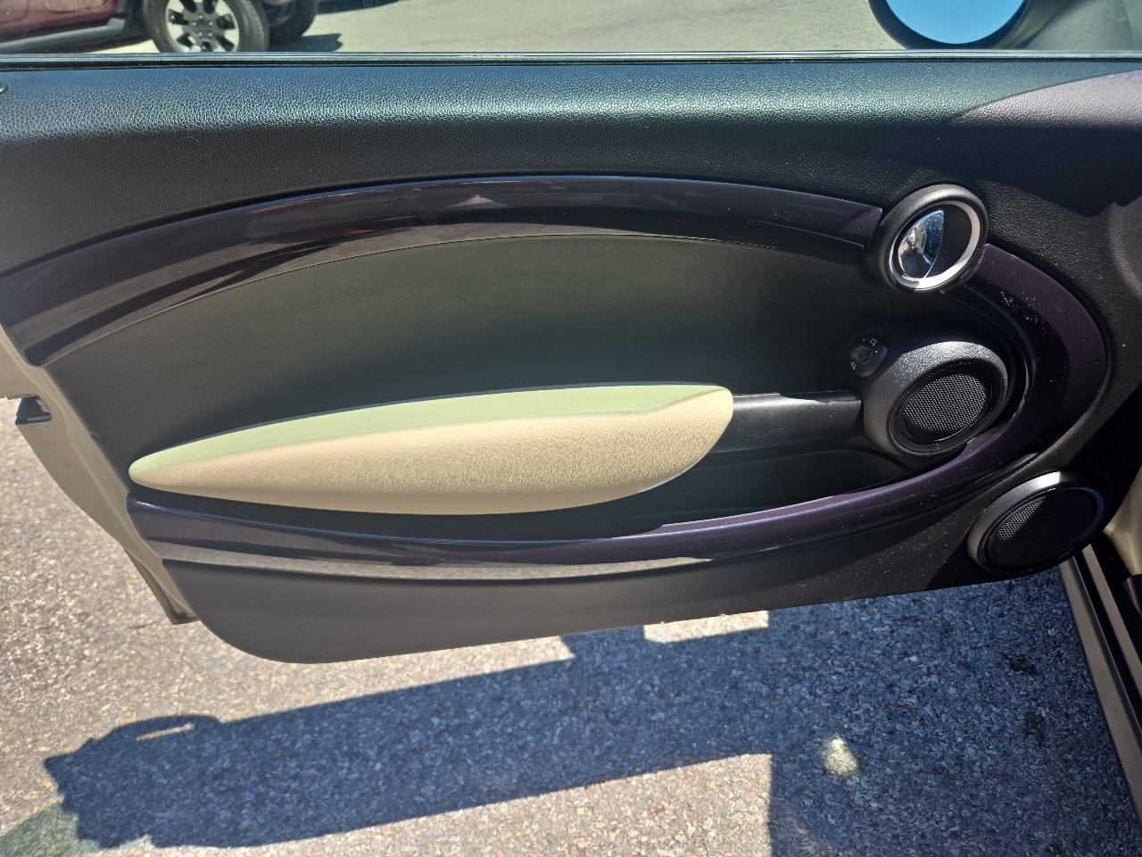 MINI Cooper Hardtop 2dr Cpe 2008