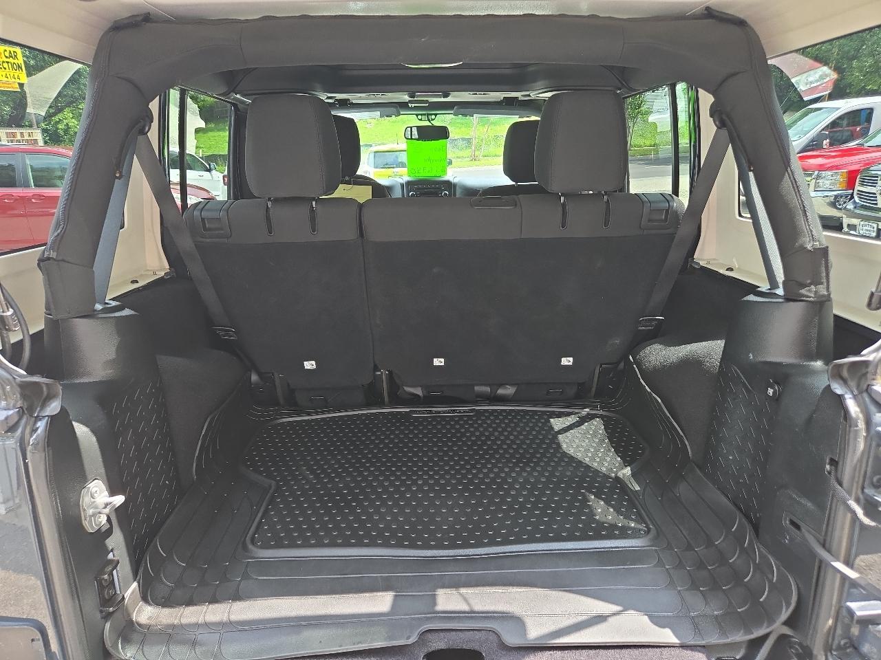 Jeep Wrangler JK Unlimited Sport S 4x4 2018