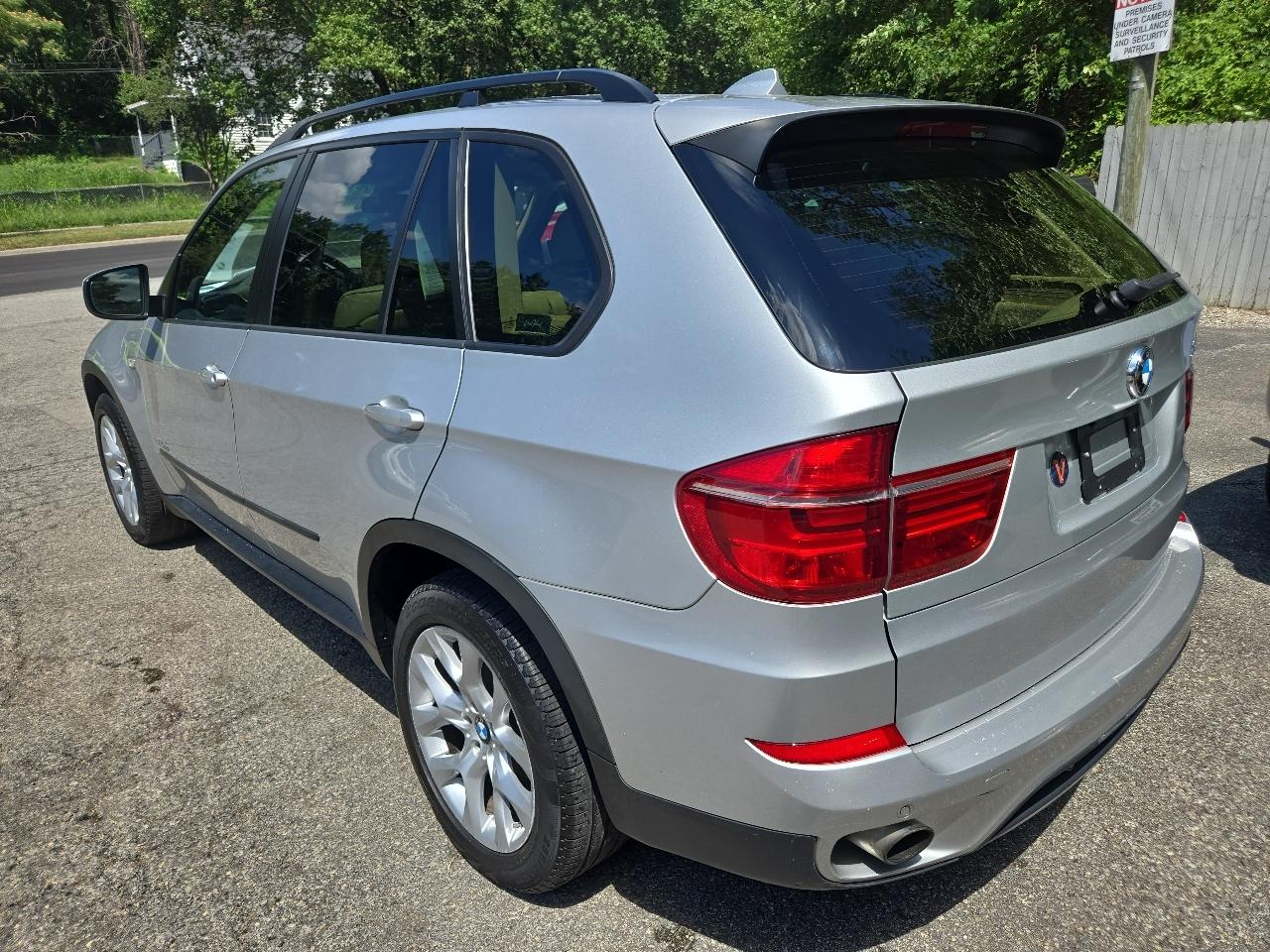 BMW X5 AWD 4dr 35i 2011