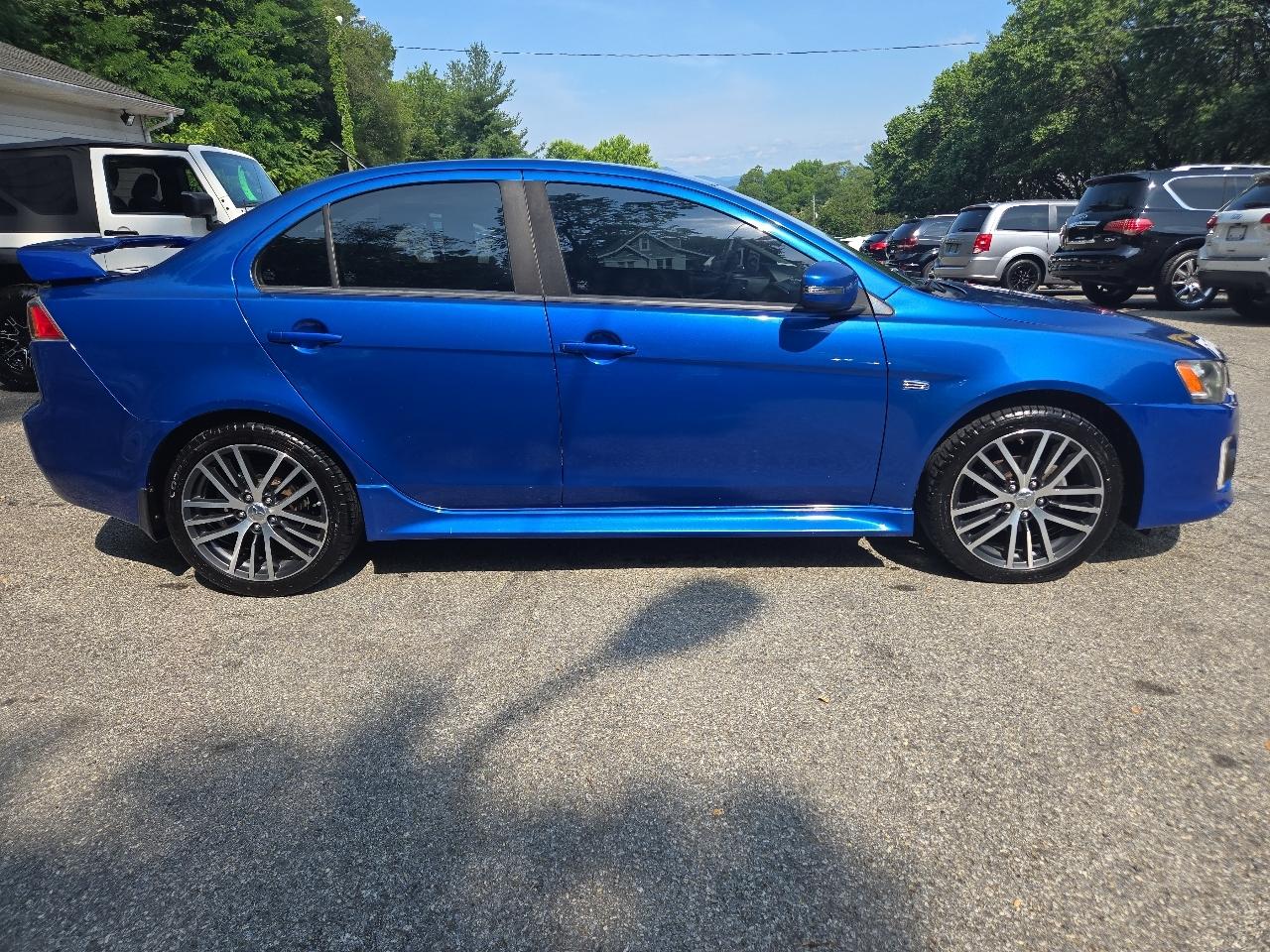 Mitsubishi Lancer SEL 2.4 AWC CVT 2017