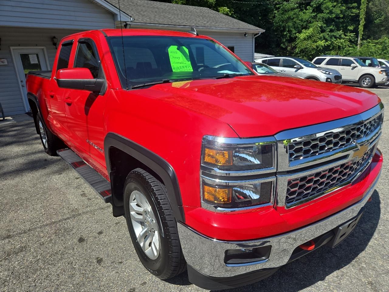 Chevrolet Silverado 1500 4WD Double Cab 143.5" LT w/1LT 2015