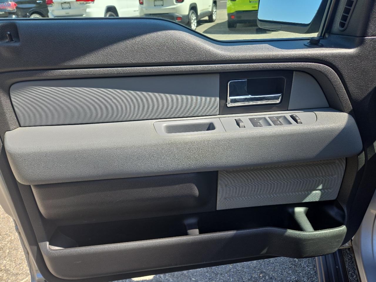 Ford F-150 4WD SuperCab 145" Lariat 2014