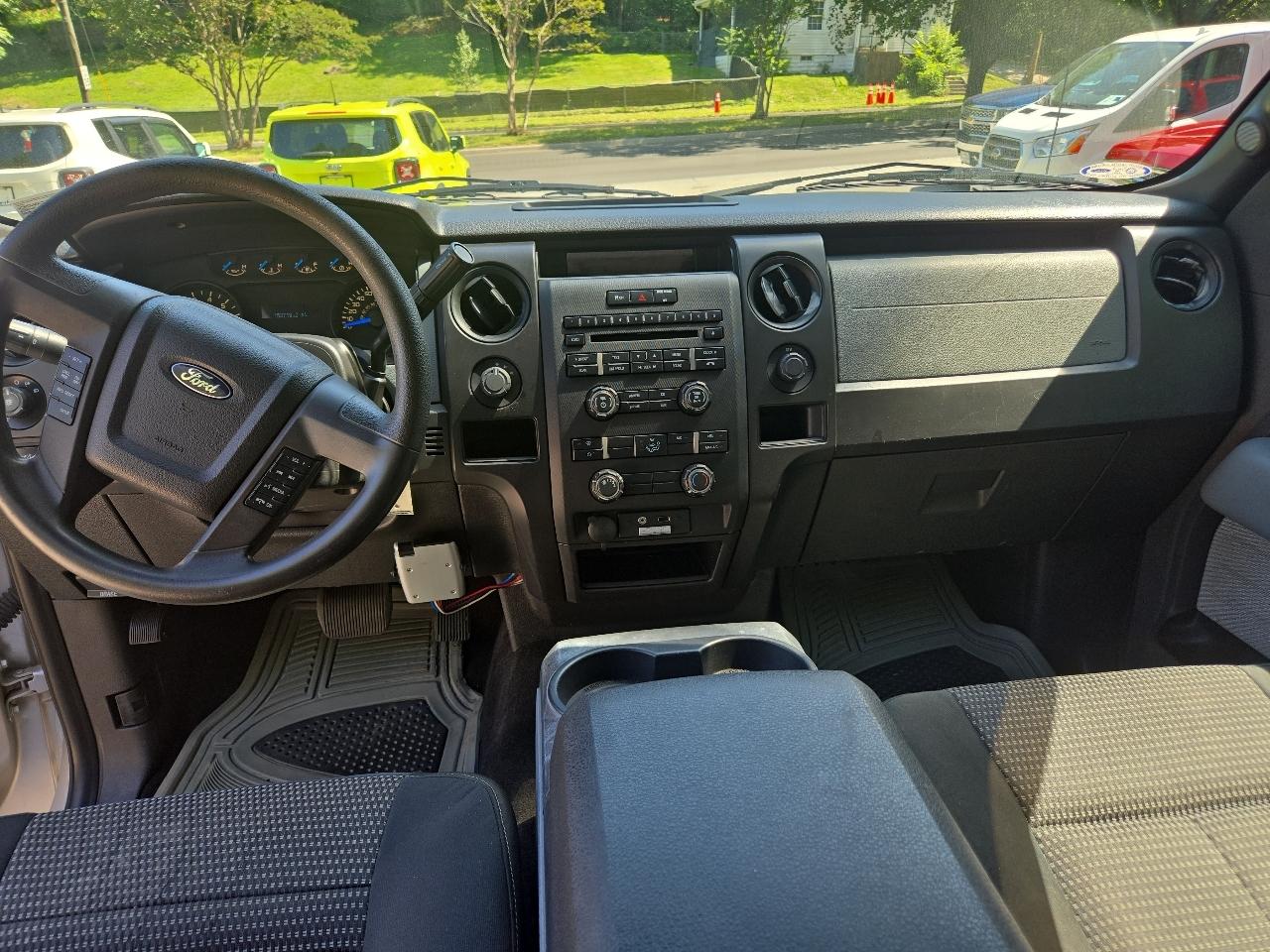 Ford F-150 4WD SuperCab 145" Lariat 2014