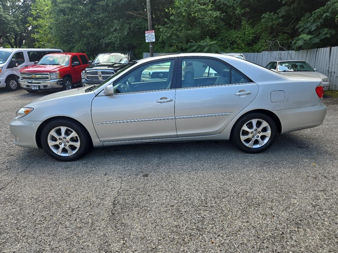 Toyota Camry 4dr Sdn LE V6 Auto (Natl) 2006