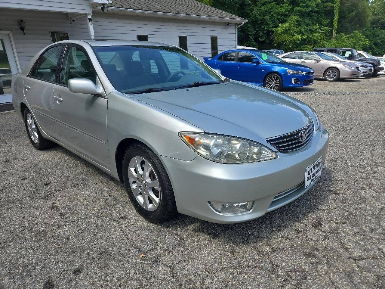 Toyota Camry 4dr Sdn LE V6 Auto (Natl) 2006