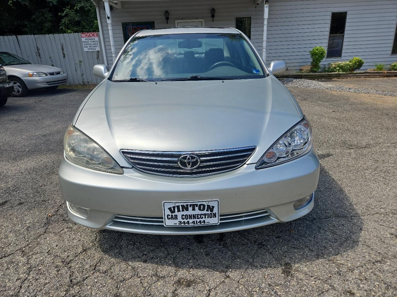 Toyota Camry 4dr Sdn LE V6 Auto (Natl) 2006