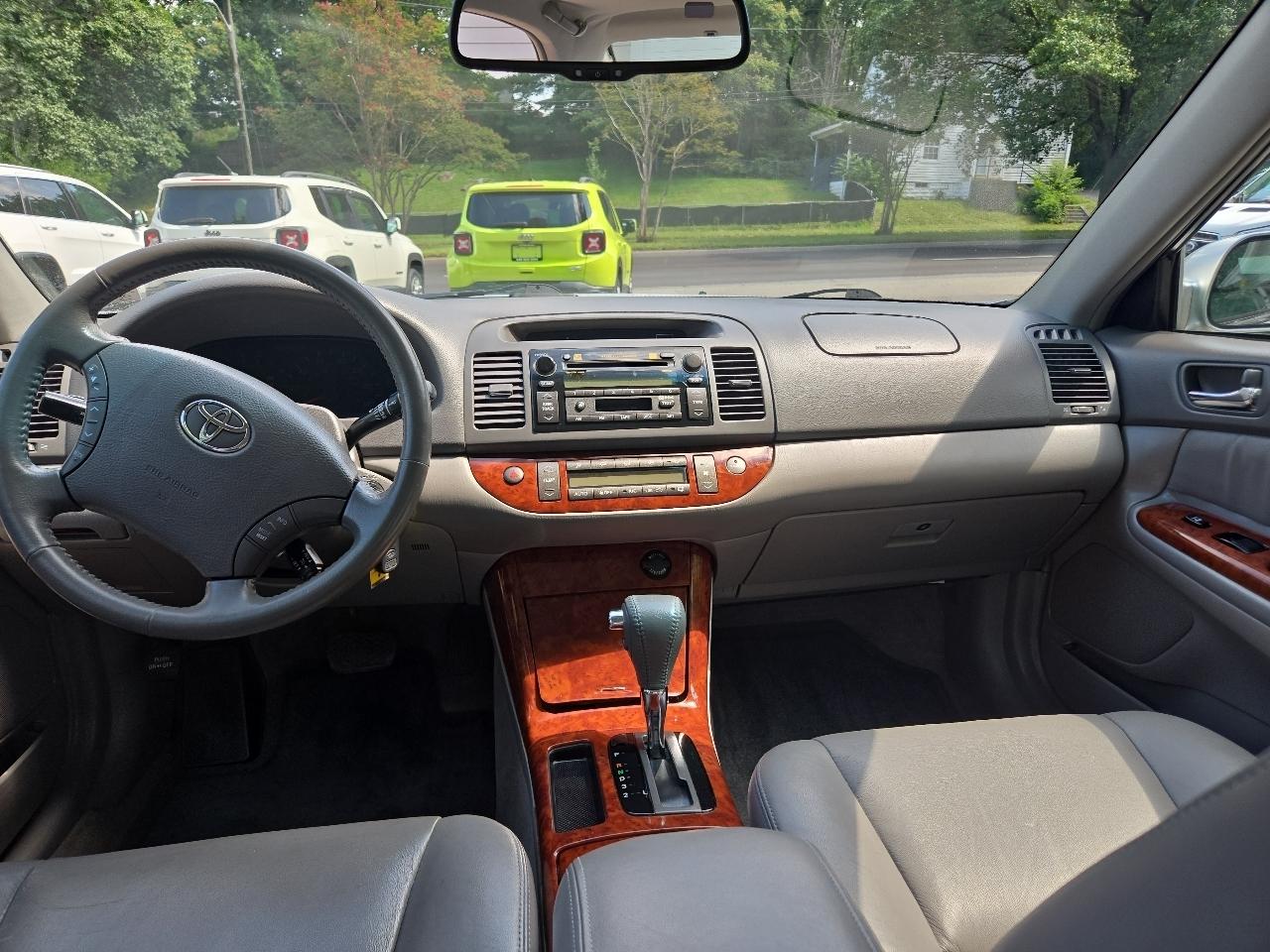 Toyota Camry 4dr Sdn LE V6 Auto (Natl) 2006