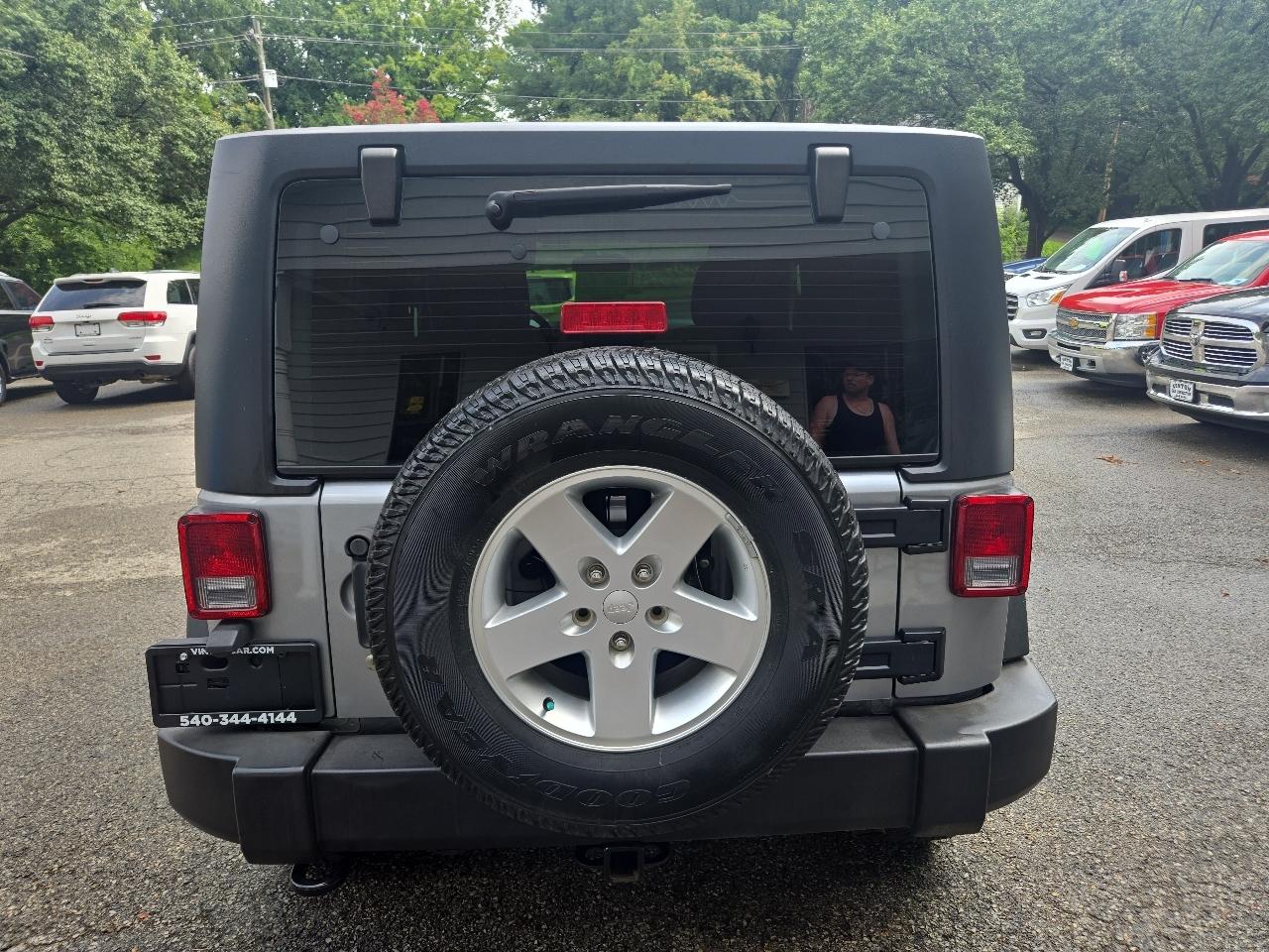 Jeep Wrangler 4WD 2dr Sport 2016