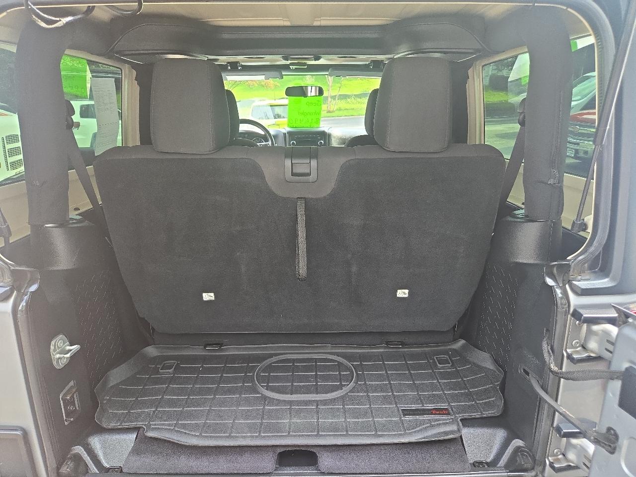 Jeep Wrangler 4WD 2dr Sport 2016