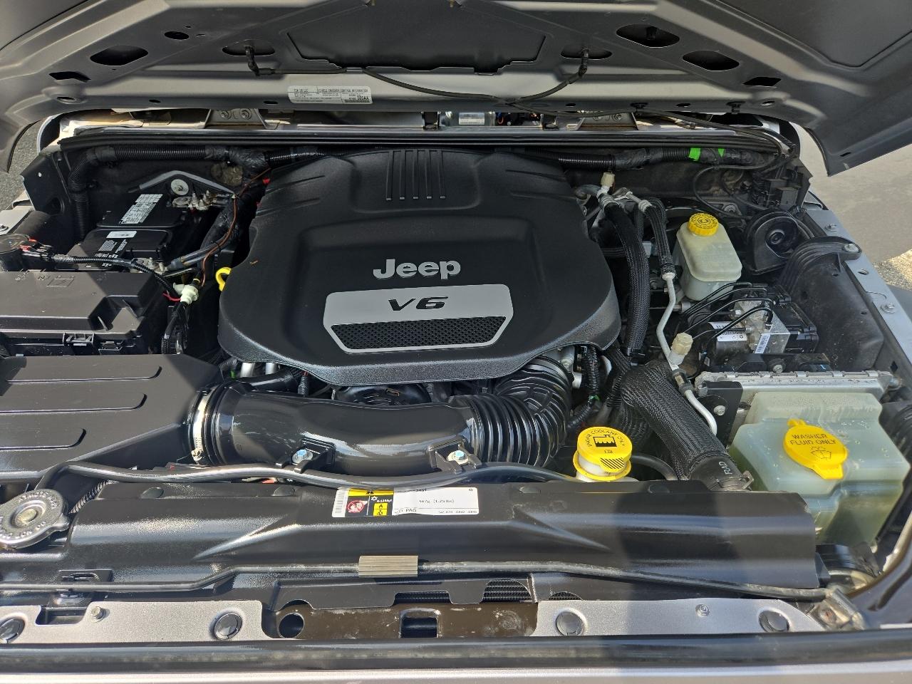 Jeep Wrangler 4WD 2dr Sport 2016