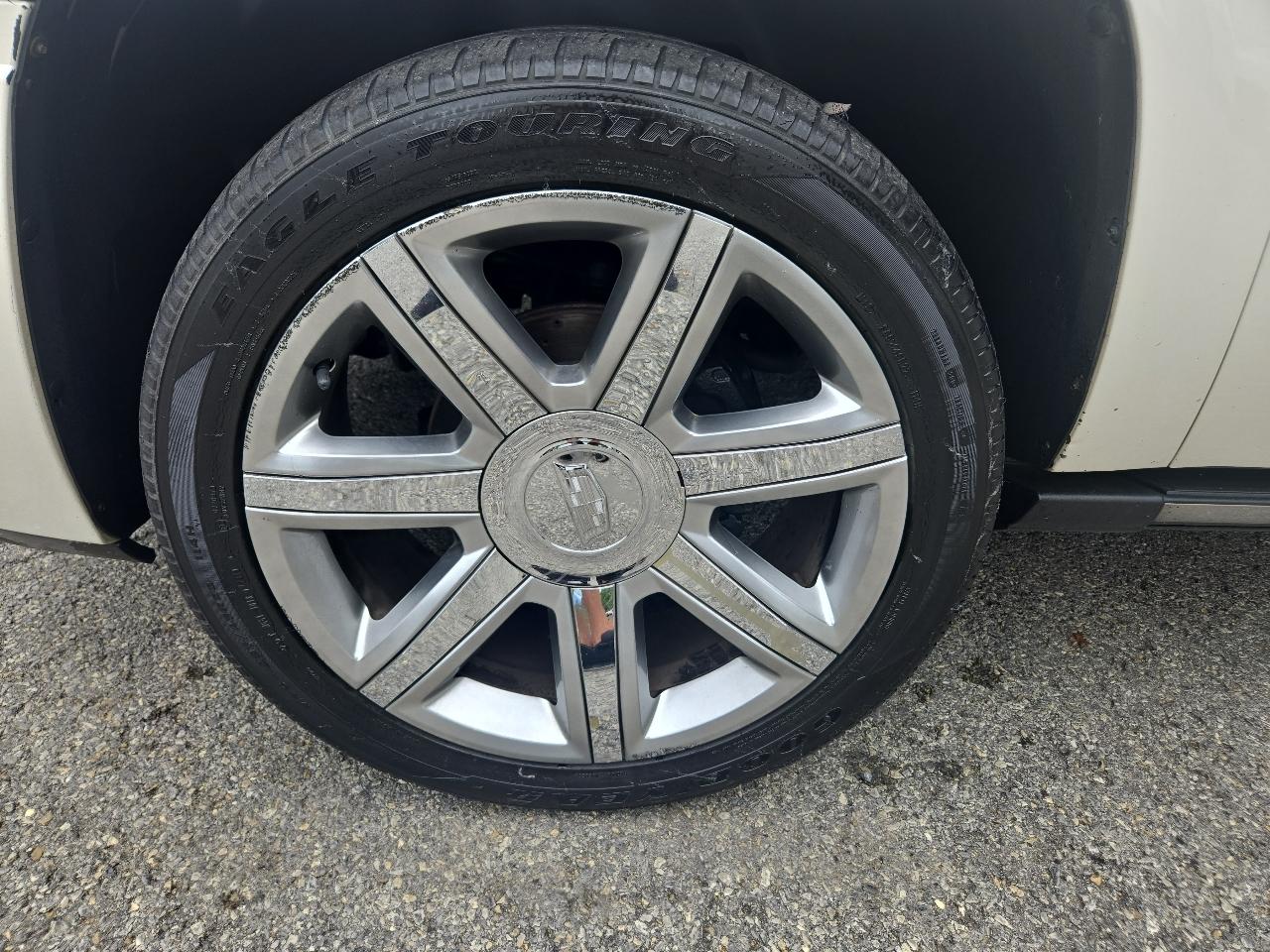 Cadillac Escalade AWD 4dr Platinum 2014