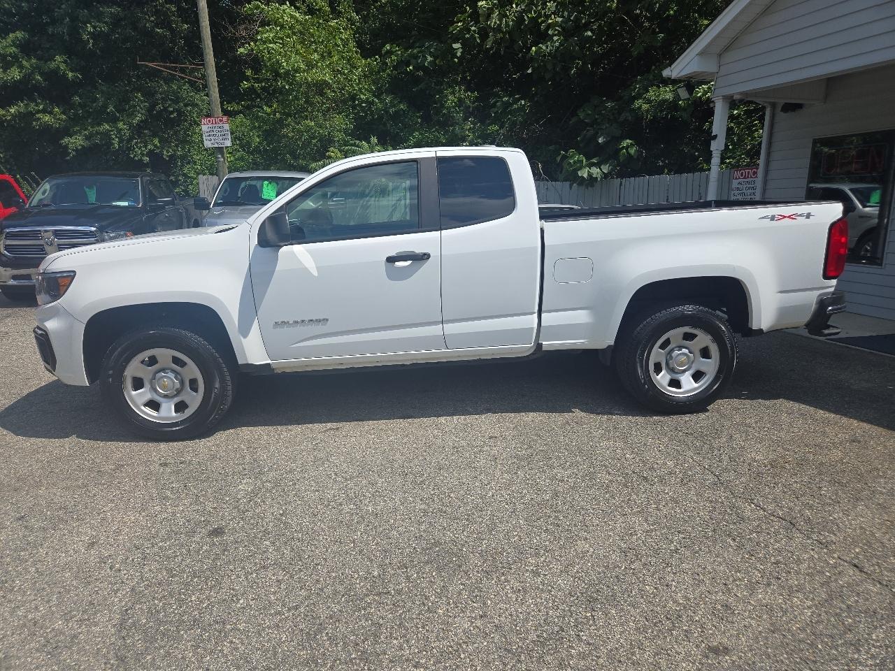 Chevrolet Colorado 4WD Ext Cab 128" Work Truck 2021