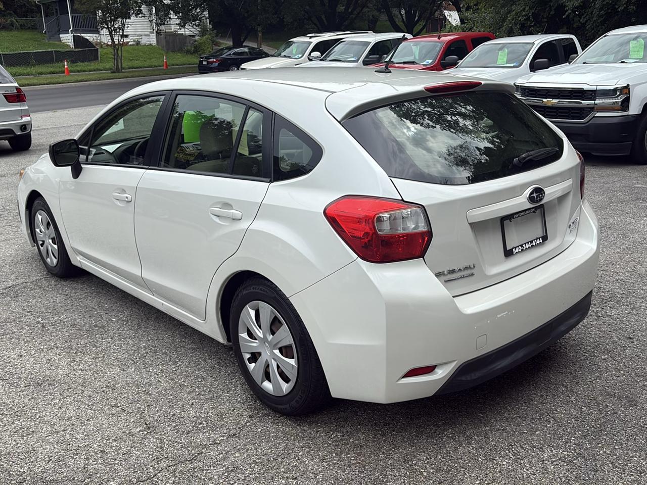 Subaru Impreza Wagon 5dr Auto 2.0i 2014