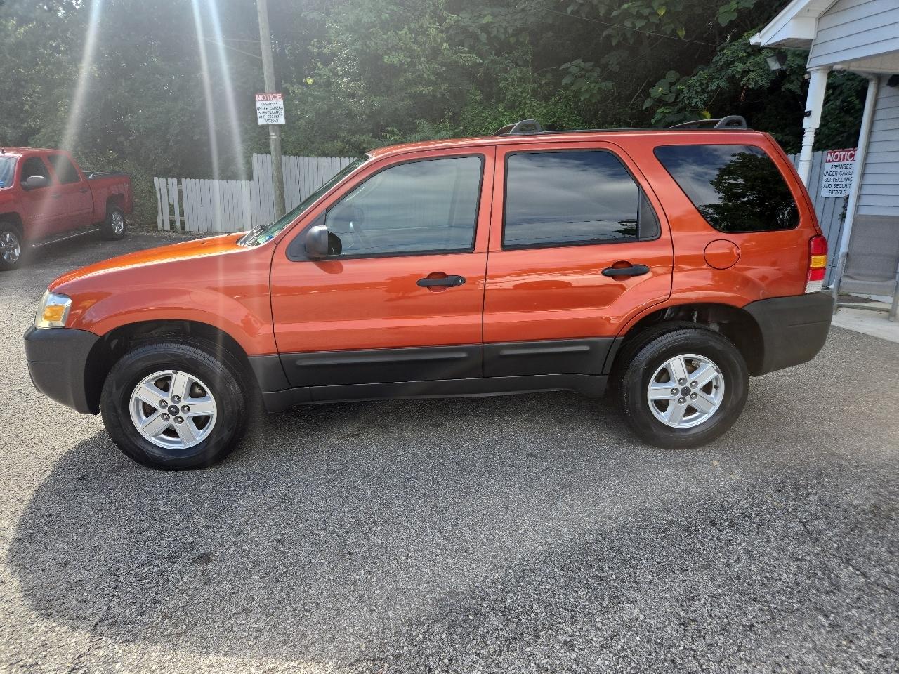 Ford Escape 4WD 4dr I4 Auto XLS 2007