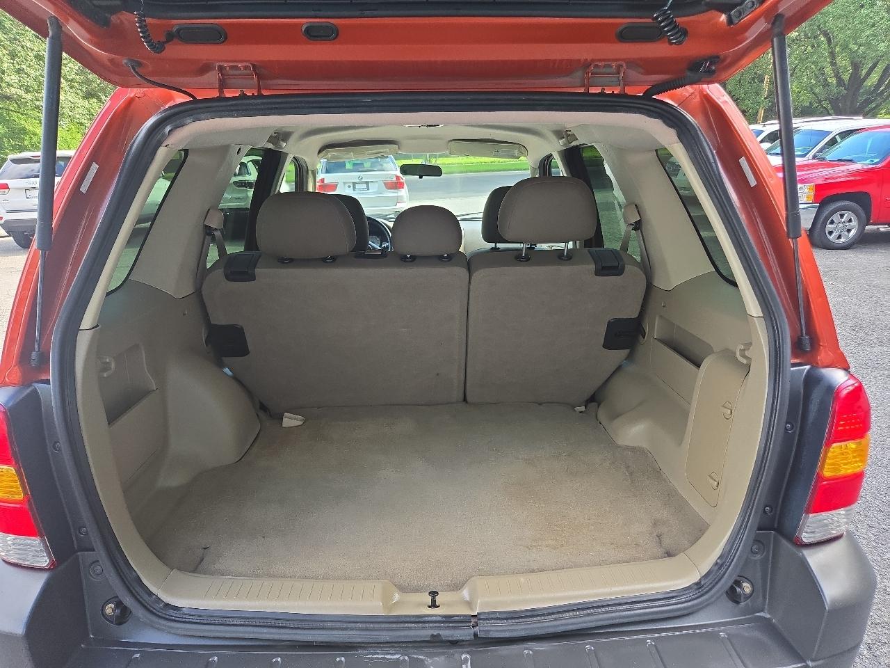 Ford Escape 4WD 4dr I4 Auto XLS 2007