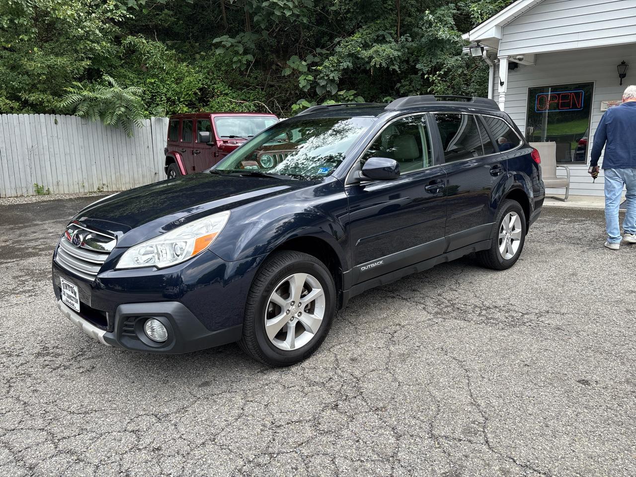 Subaru Outback 4dr Wgn H4 Auto 2.5i Limited 2013