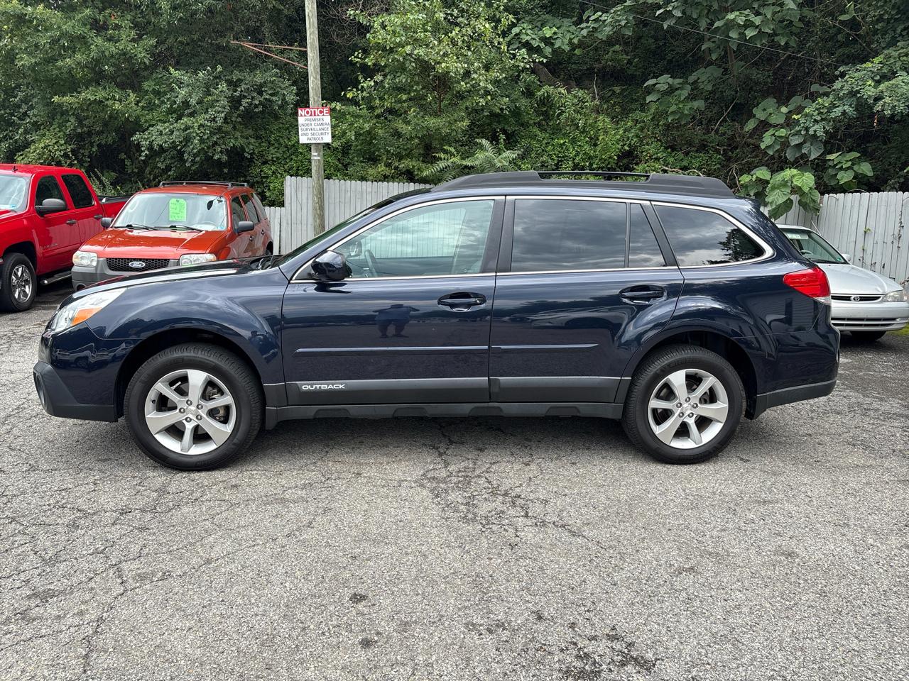 Subaru Outback 4dr Wgn H4 Auto 2.5i Limited 2013